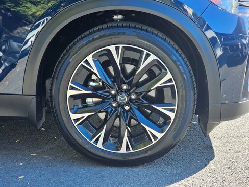 Certified 2024 MAZDA CX-90 Plug-In Hybrid w/ Premium Pkg image 9