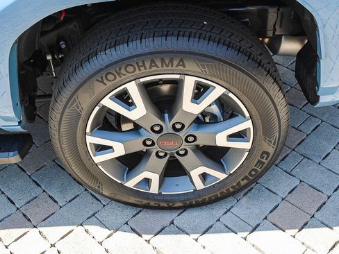 Certified 2025 Toyota 4Runner TRD Sport Premium AWD/4WD image 12