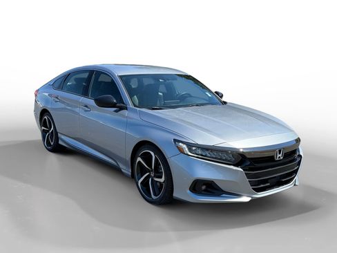 Used 2022 Honda Accord Sport image 7