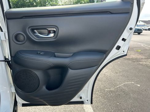 Used 2026 Honda HR-V EX-L image 23