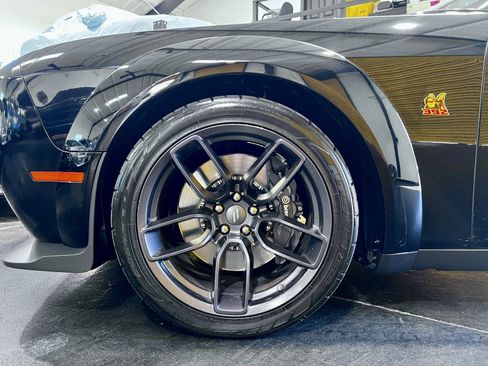 Used 2019 Dodge Challenger R/T Scat Pack w/ Widebody Package RWD image 25
