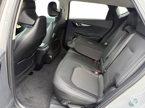 New 2025 Kia EV6 Light image 16