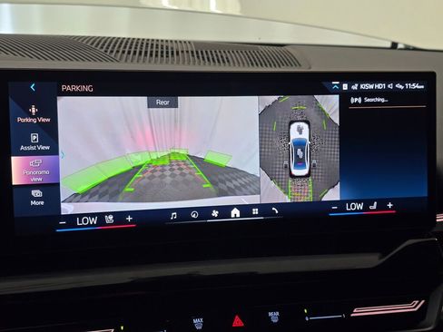 Used 2026 BMW 530i xDrive w/ Premium Package image 38