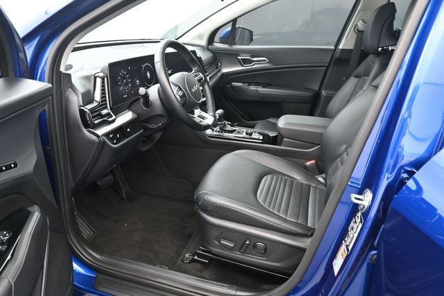 Used 2024 Kia Sportage SX FWD image 13