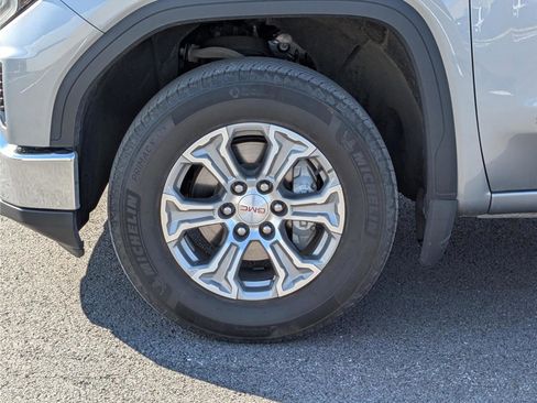 Used 2024 GMC Sierra 1500 SLT image 10