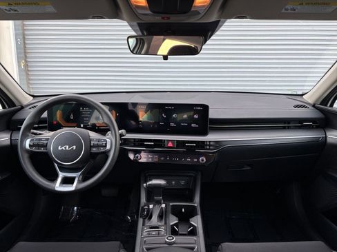 Used 2025 Kia K5 LXS image 32