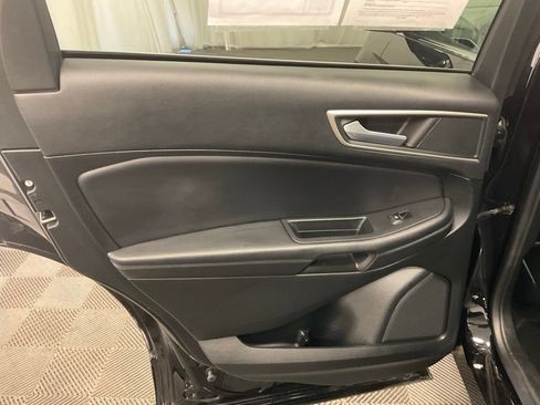 Used 2024 Ford Edge SEL AWD/4WD image 32