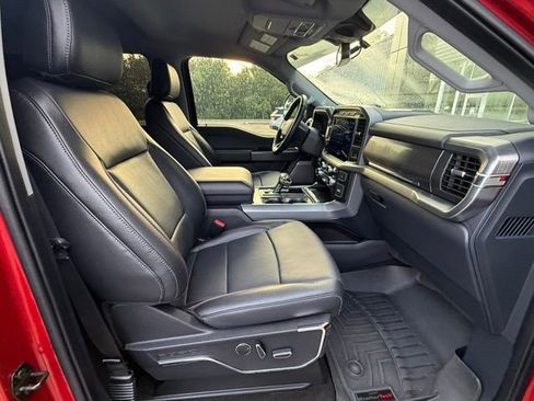 Used 2022 Ford F150 Lariat w/ Equipment Group 502A High image 17