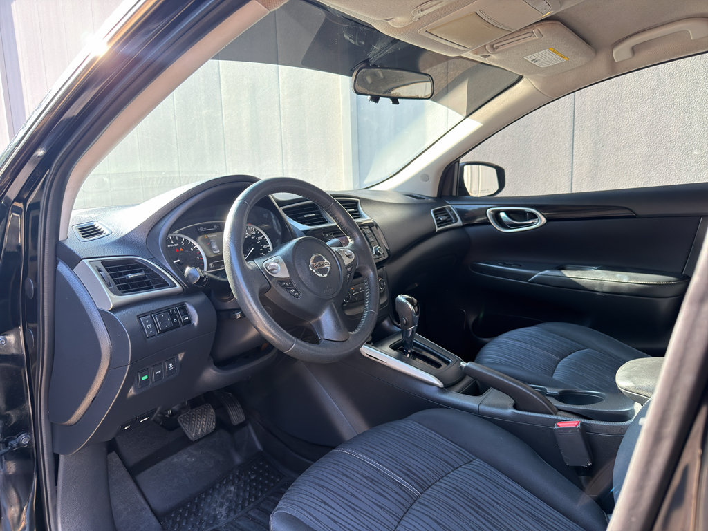 Used 2016 Nissan Sentra SV FWD image 12