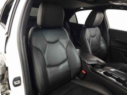 Certified 2022 Cadillac CT4 Luxury w/ Sun And Sound Package image 36