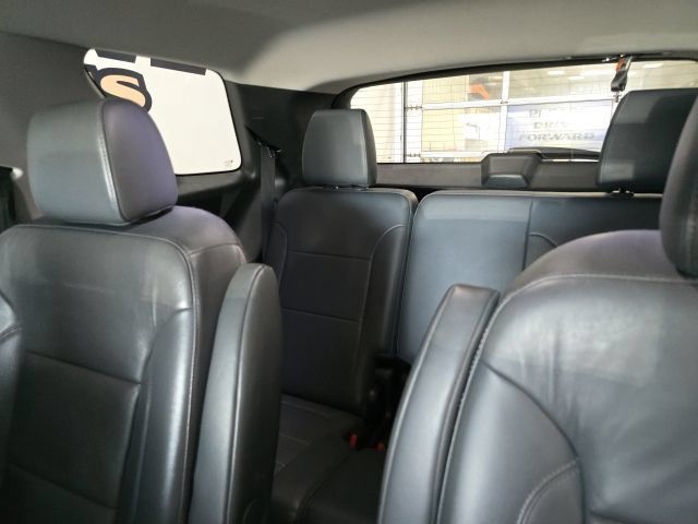 Used 2019 Chevrolet Traverse LT AWD/4WD image 11