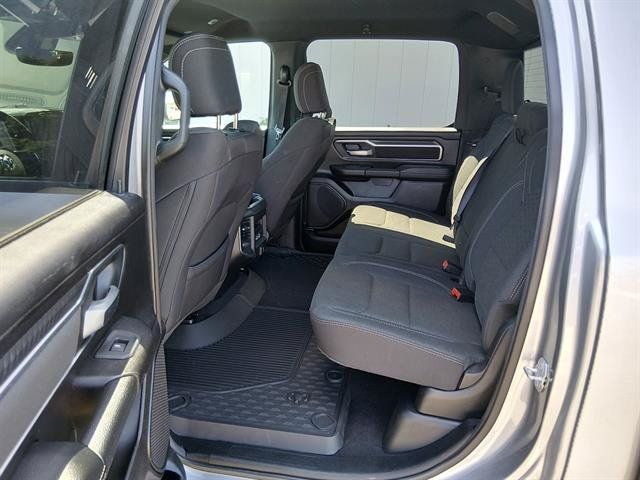 Used 2025 RAM 1500 Big Horn AWD/4WD image 11