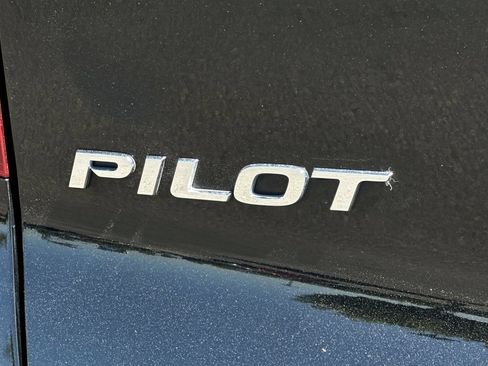 Used 2018 Honda Pilot EX-L image 31