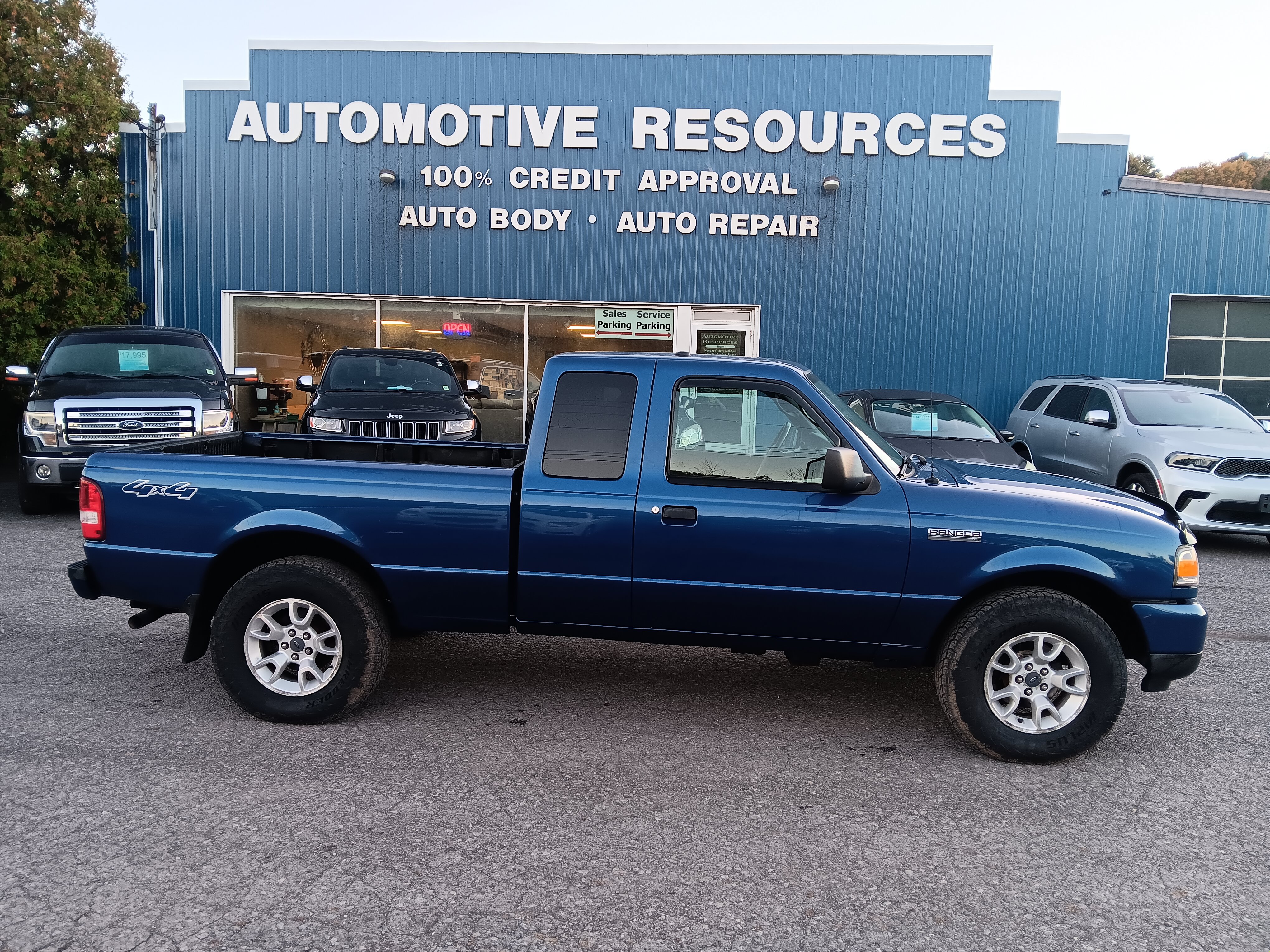 Used 2011 Ford Ranger XLT w/ Payload Pkg 2 AWD/4WD image 6