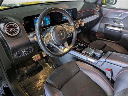 Used 2020 Mercedes-Benz GLB 250 image 10