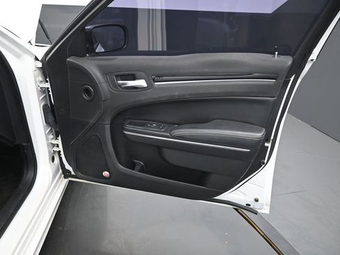 Used 2017 Chrysler 300 S w/ S Model Appearance Package AWD/4WD image 20