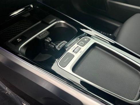 Certified 2026 Mercedes-Benz GLB 250 4MATIC image 13