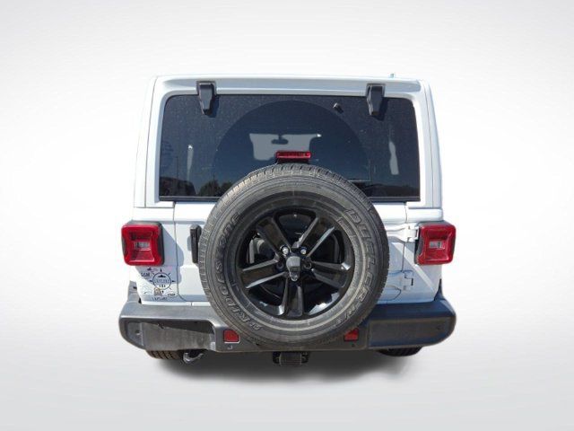 Used 2020 Jeep Wrangler Unlimited Sahara AWD/4WD image 8