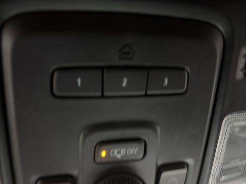 Used 2023 Chevrolet Tahoe High Country image 21