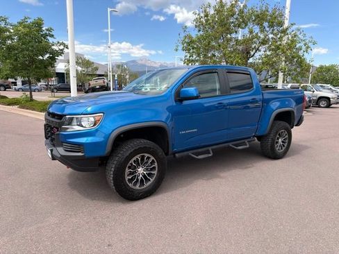 Used 2022 Chevrolet Colorado ZR2 AWD/4WD image 3