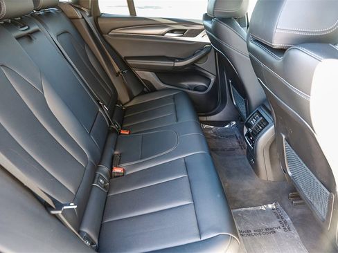 Used 2024 BMW X3 xDrive30i image 18