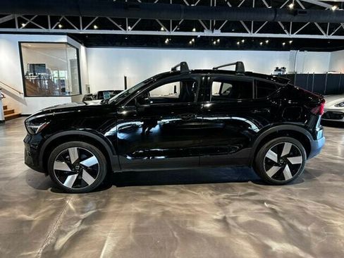Used 2023 Volvo C40 P8 Recharge Plus w/ Climate Package AWD/4WD image 2