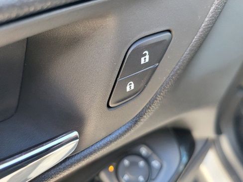 New 2026 Chevrolet Trax RS w/ Driver Confidence Package image 18