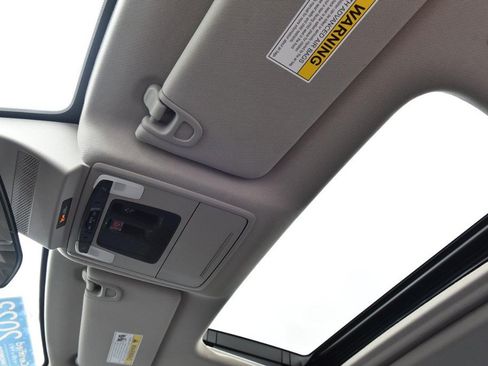 Certified 2023 Honda Accord EX image 21