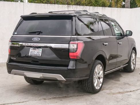Used 2019 Ford Expedition Limited w/ Equipment Group 302A AWD/4WD image 9