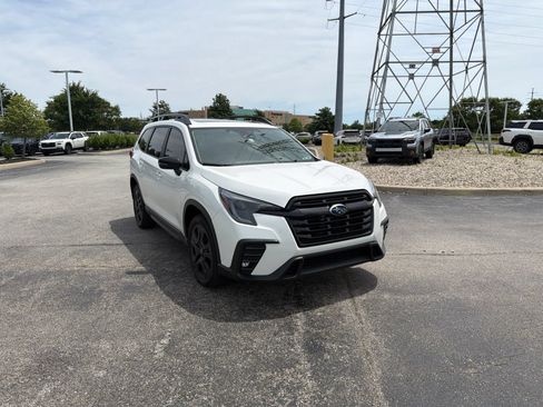 Certified 2023 Subaru Ascent Onyx Edition AWD/4WD image 8