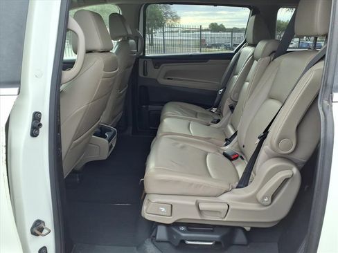 Used 2018 Honda Odyssey EX-L image 13