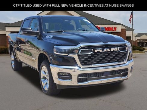 Used 2026 RAM 1500 Big Horn AWD/4WD image 2