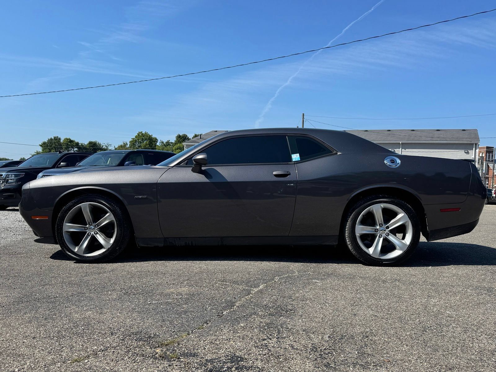 Used 2016 Dodge Challenger R/T RWD image 3