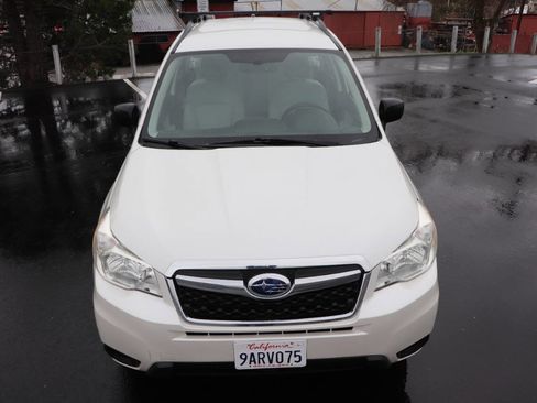 Used 2015 Subaru Forester 2.5i w/ Alloy Wheel Package image 2