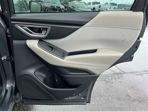 Used 2023 Subaru Forester Premium image 25