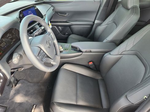 New 2026 Lexus UX 300h FWD image 5