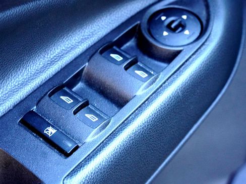 Used 2016 Ford Escape S image 16