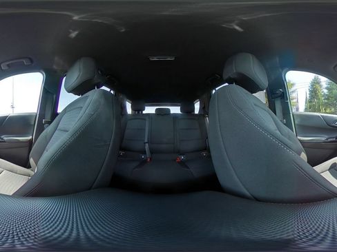 Used 2025 Chevrolet Equinox LT AWD/4WD image 42