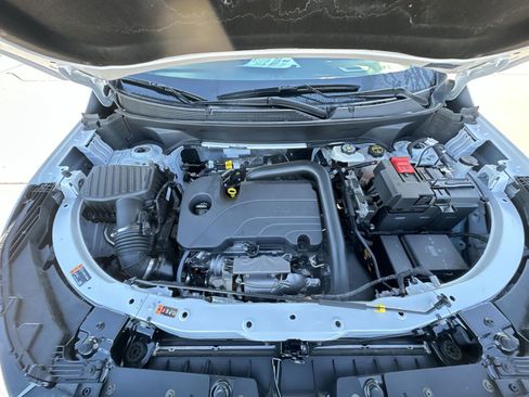 Used 2025 Chevrolet Equinox RS w/ Convenience Package III image 29