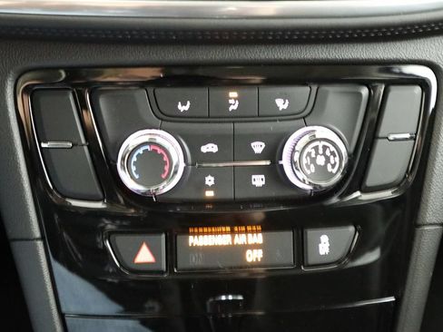 Certified 2022 Buick Encore Preferred w/ Safety Package AWD/4WD image 7