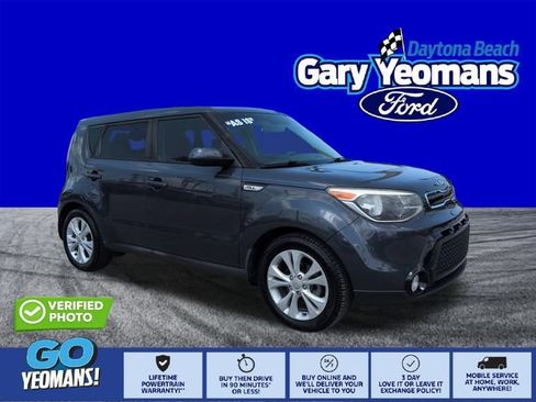 Used 2016 Kia Soul + FWD image 1