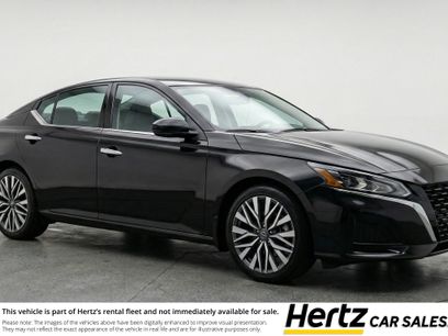 Used 2025 Nissan Altima 2.5 SV