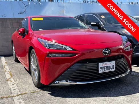 Used 2023 Toyota Mirai XLE w/ Advanced Technology Package image 3