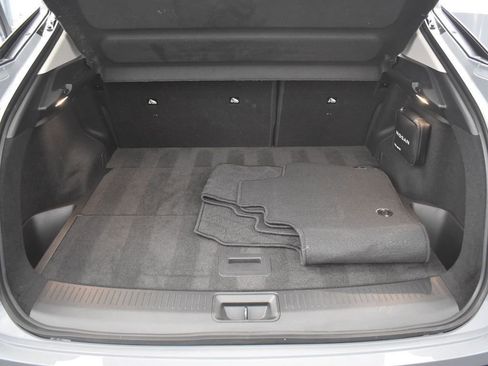 Used 2023 Nissan Ariya AWD image 34