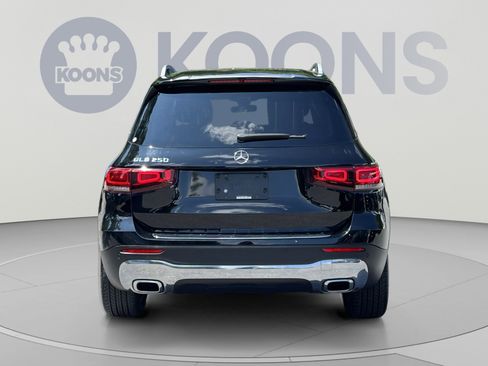Used 2021 Mercedes-Benz GLB 250 image 10