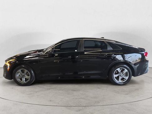 Used 2021 Kia K5 LXS FWD image 8