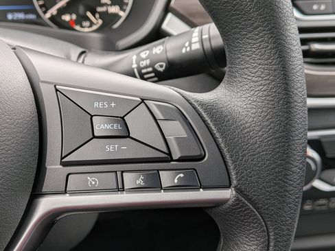 New 2025 Nissan Altima 2.5 SV image 16