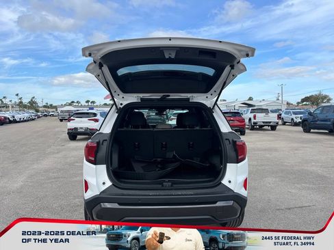 New 2026 GMC Terrain Elevation w/ LPO, Floor Liner Package image 16