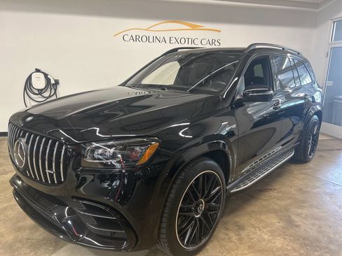 Used 2025 Mercedes-Benz GLS 63 AMG 4MATIC image 19