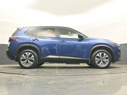 Certified 2023 Nissan Rogue SV image 44